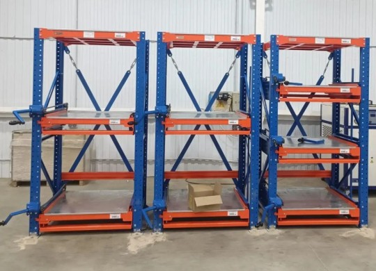 Выдвижная полка с нагрузкой до 1400 кг